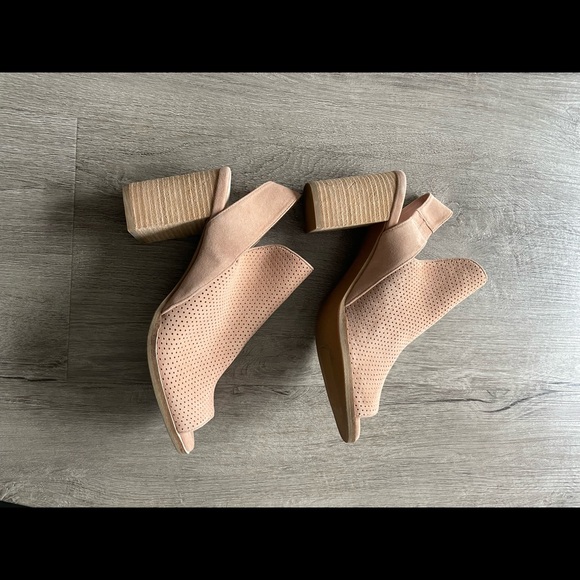 Cole Haan Women’s Grand Os Callista Open Peep Toe Ankle Bootie / Beige Blush 8.5 - Picture 7 of 10